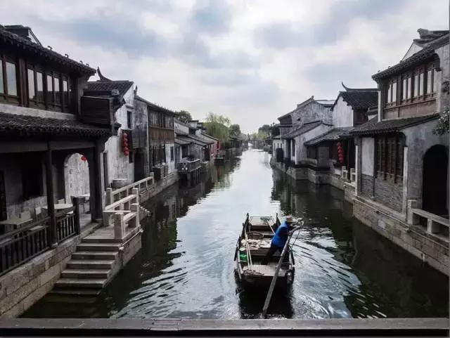 沙漠赛道驾驶