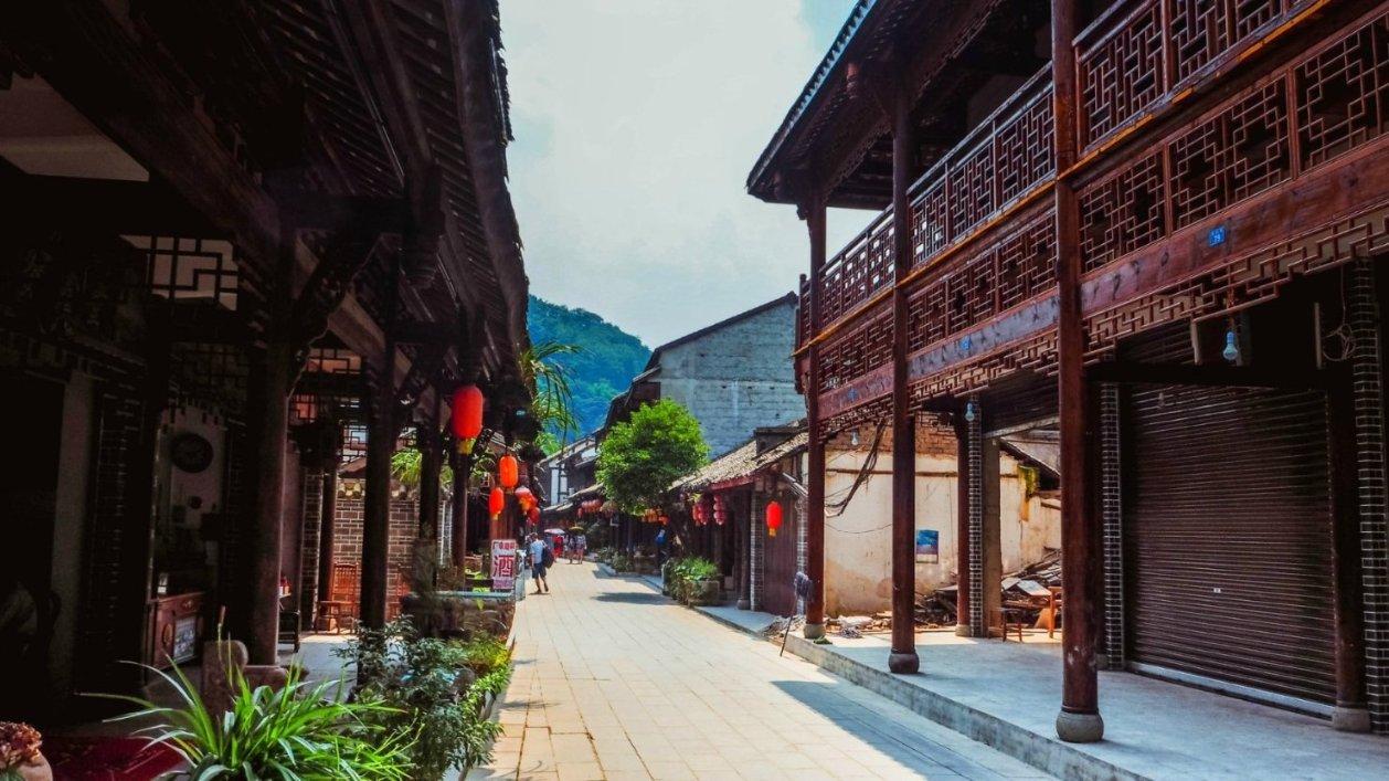 琼海市政协委员联系界别群众工作站(民主党派站)揭牌成立